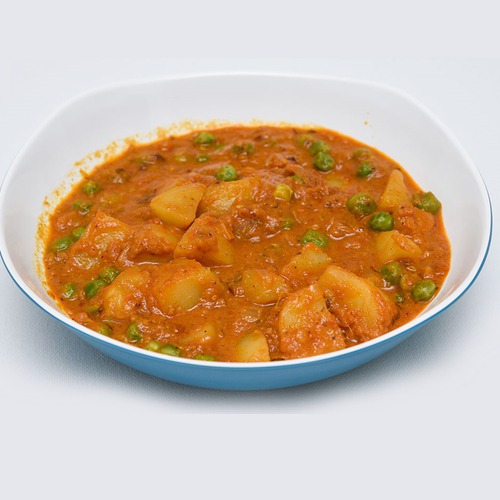Aloo Matar with Red Gravy